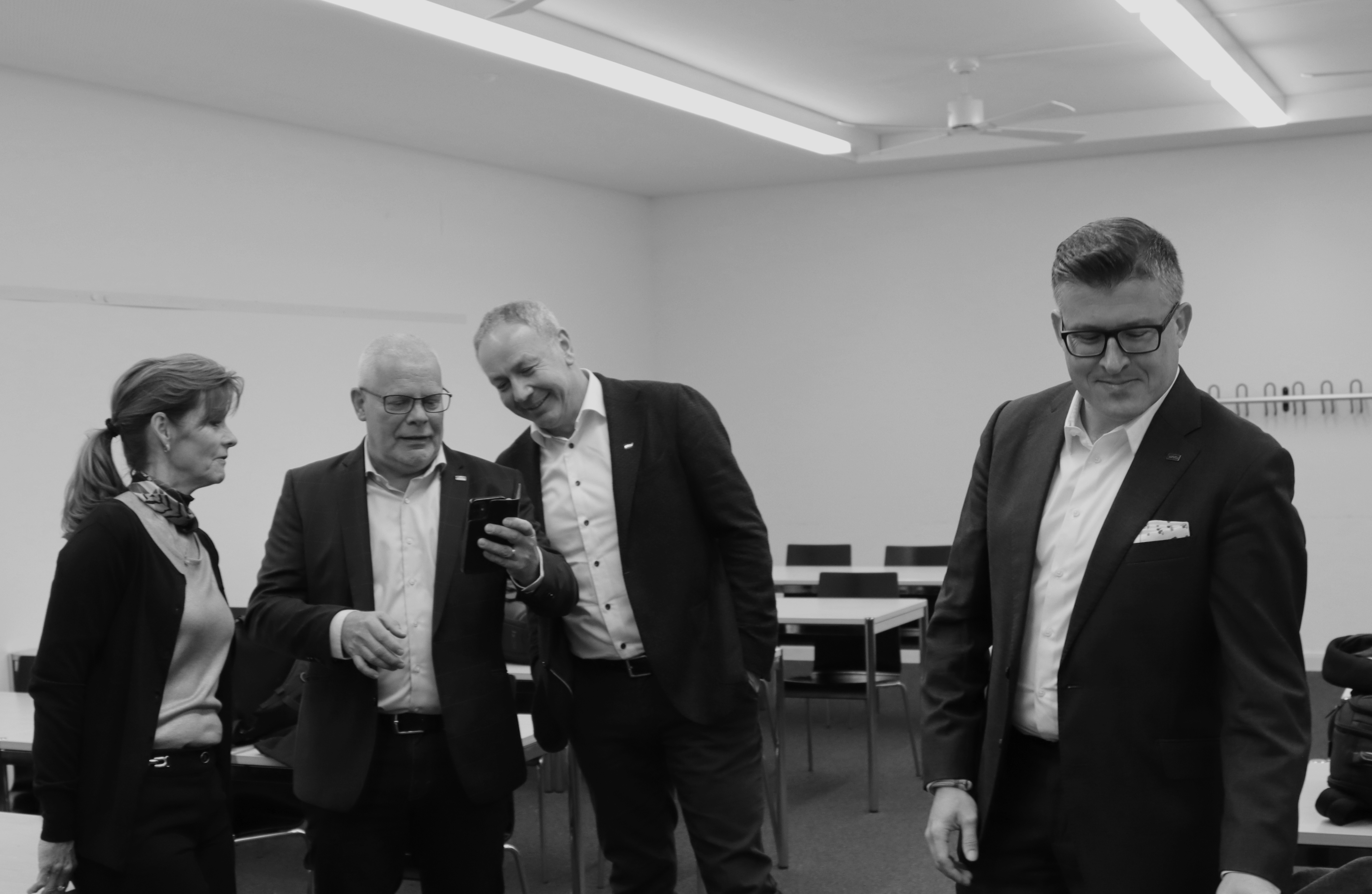 Aus Den Direktionen 3 Sw